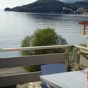 Menikos Appartement